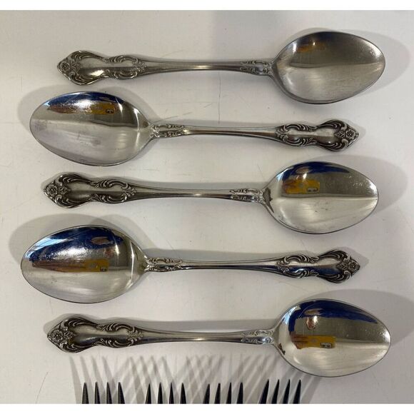 Easterling Stainless Flatware Valhalla (4) Salad Forks (5) Soup Spoons - Picture 3 of 3